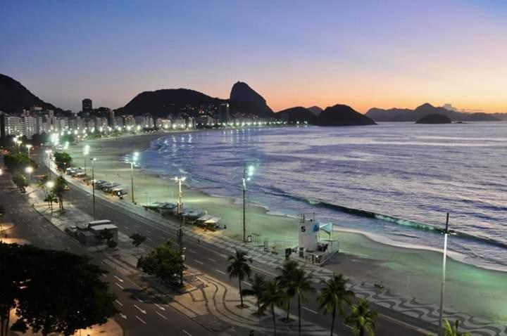 Copacabana, Mirante Do Azul Mar Rio de Janeiro Extérieur photo